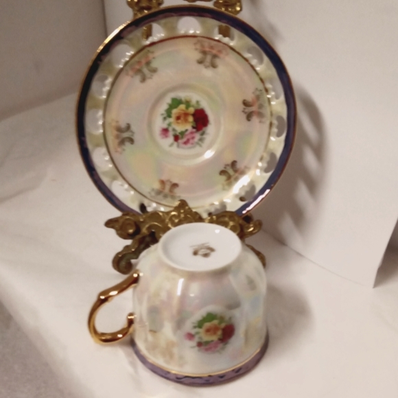 GNA Teacup Saucer Iridescent Lace Edge Flower Bouquet Gold Edge Fine Porcelain